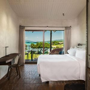 Camera premium con letto king size in ala